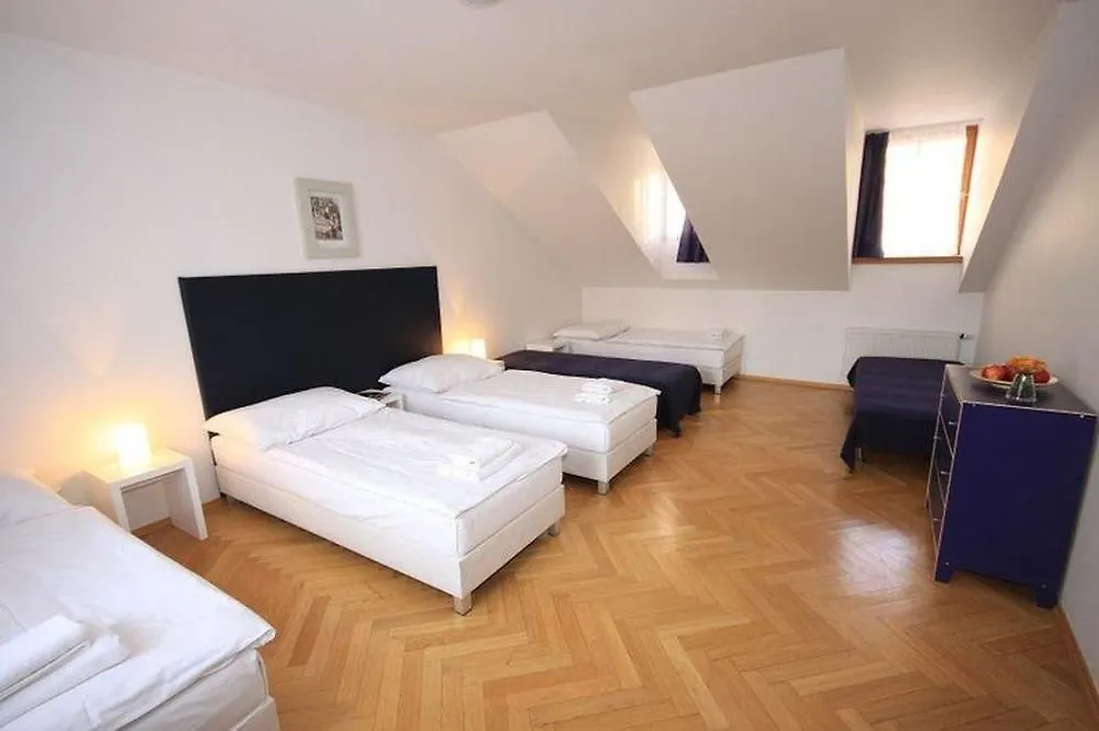 Апартаменты Prague Central Residence
