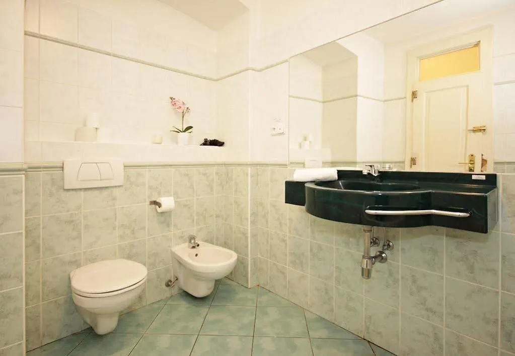 Prague Central Residence Apartment