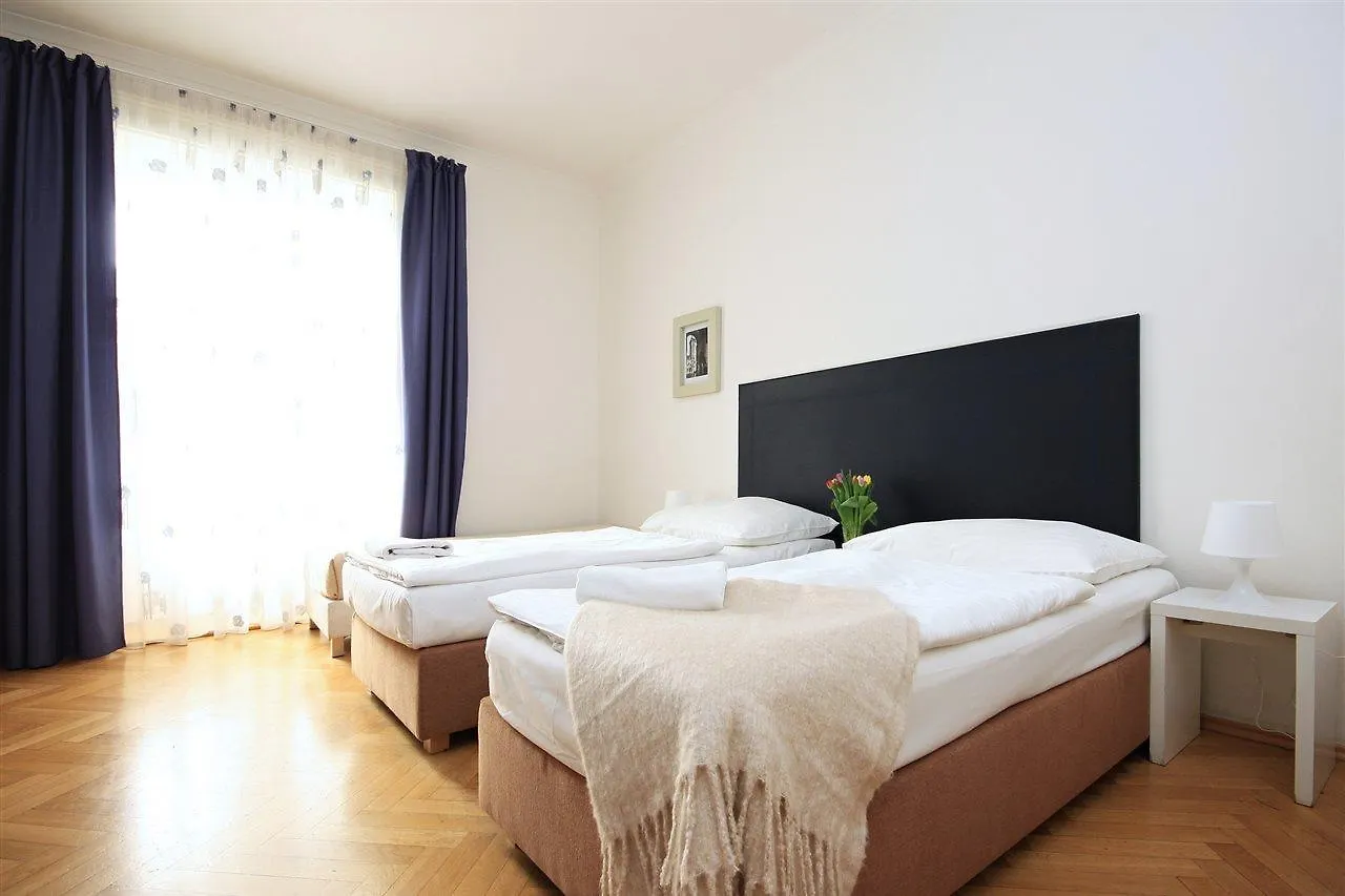 Prague Central Residence 0*,  Τσεχία